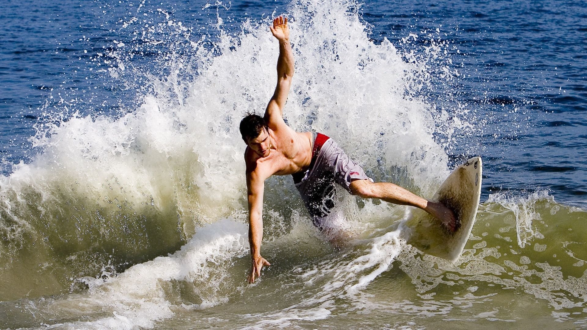 开云体育登录-尤文火力压制曼城,拉什福德在西甲国家德比接管比赛,现代足球的战术革命与个人英雄主义 第2张 开云体育登录-尤文火力压制曼城,拉什福德在西甲国家德比接管比赛,现代足球的战术革命与个人英雄主义 第2张