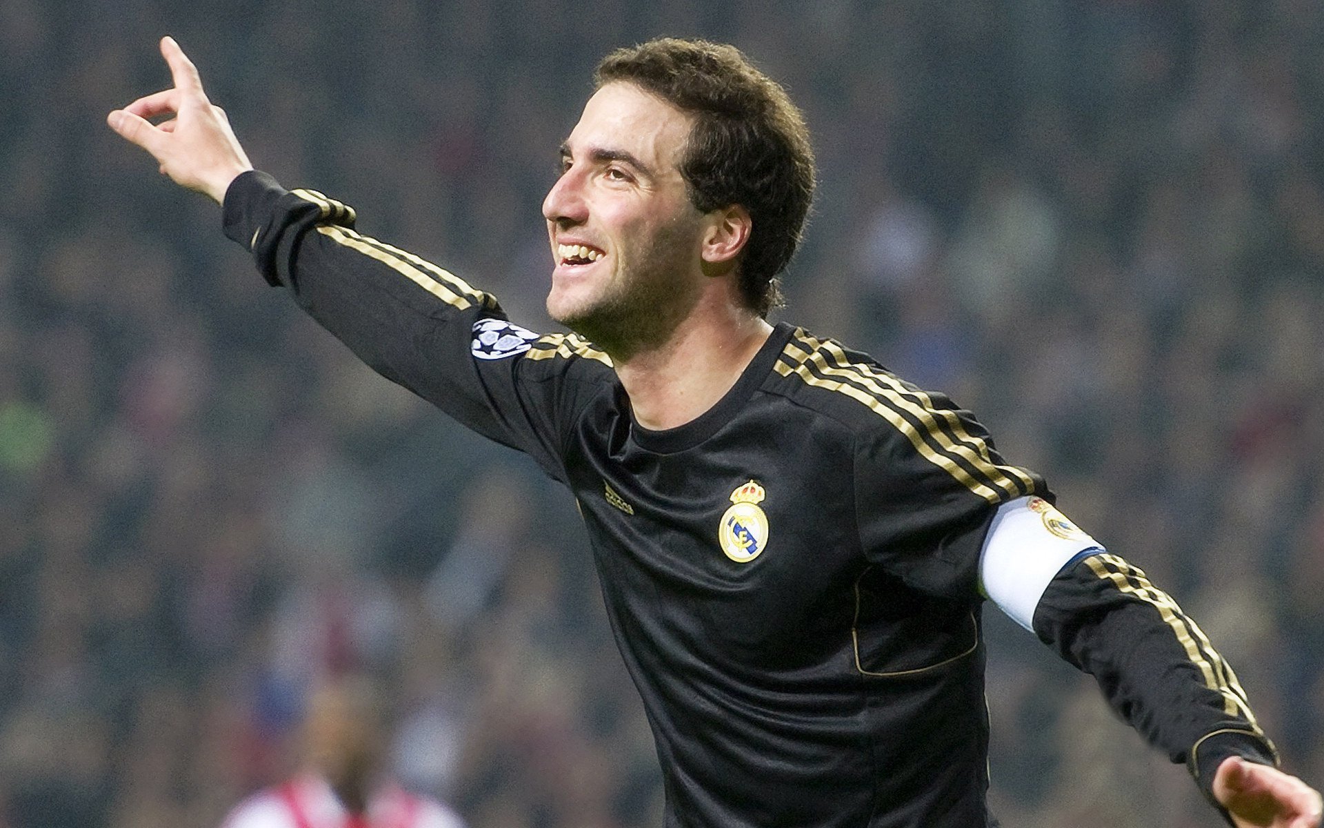 开云体育-西甲国家德比之夜，欧文贡献制胜表现，改写宿命之战  第2张