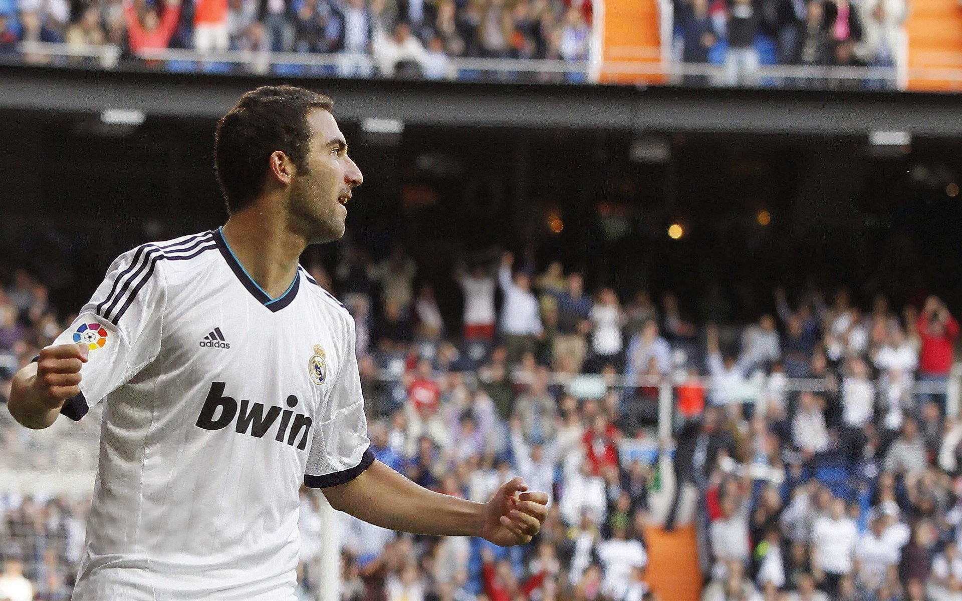 开云体育官方网站-国王击溃公牛，杰伦·格林在西决生死战的封神接管  第1张